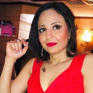 Meet your Posher, Lenna